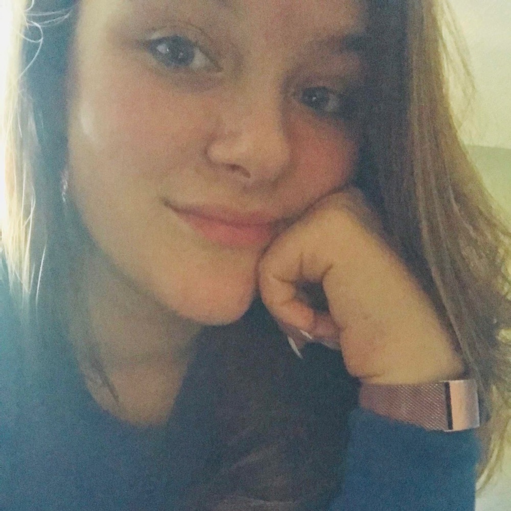 Meet your Posher, Hailey
